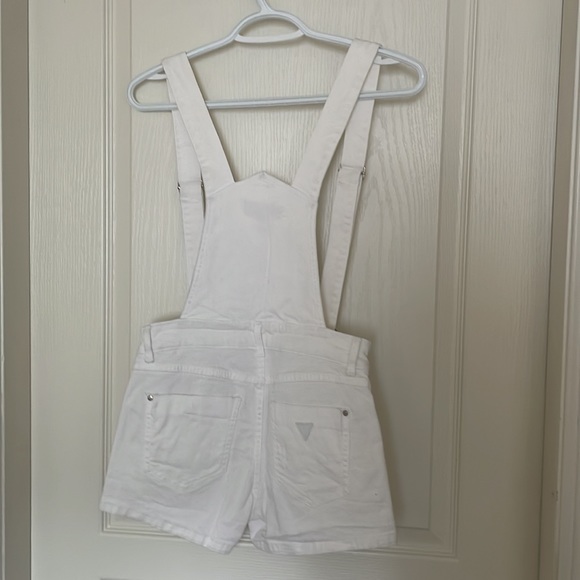 Guess overalls short - Picture 2 of 2